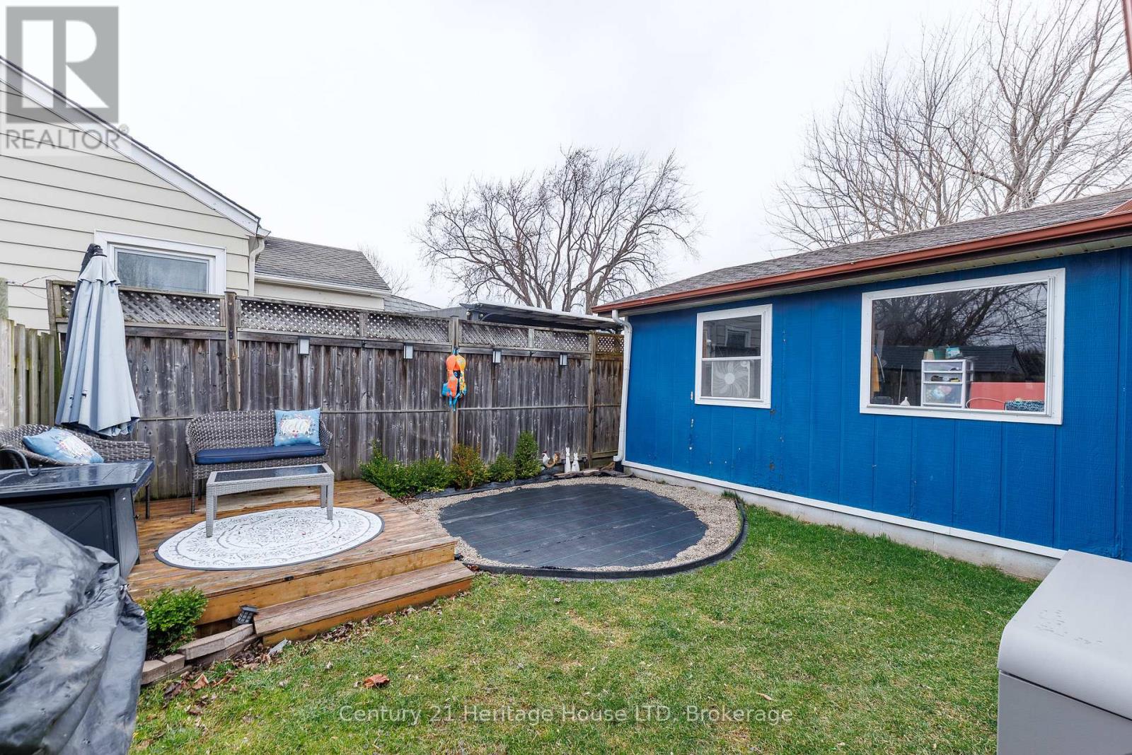 211 Grantham Avenue, St. Catharines, Ontario  L2M 4Z1 - Photo 28 - X12915604