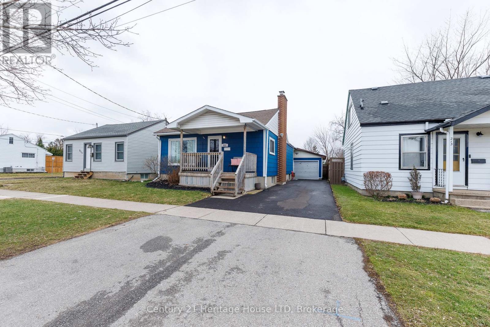 211 Grantham Avenue, St. Catharines, Ontario  L2M 4Z1 - Photo 32 - X12915604