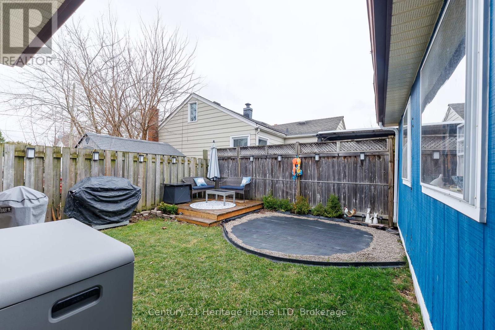 211 Grantham Avenue, St. Catharines, Ontario  L2M 4Z1 - Photo 33 - X12915604