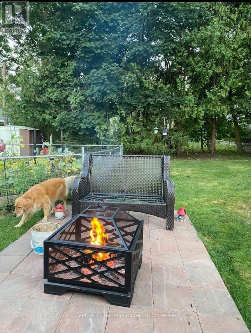 856 Grosvenor Street W, Woodstock, Ontario  N4S 5G6 - Photo 40 - X12915598