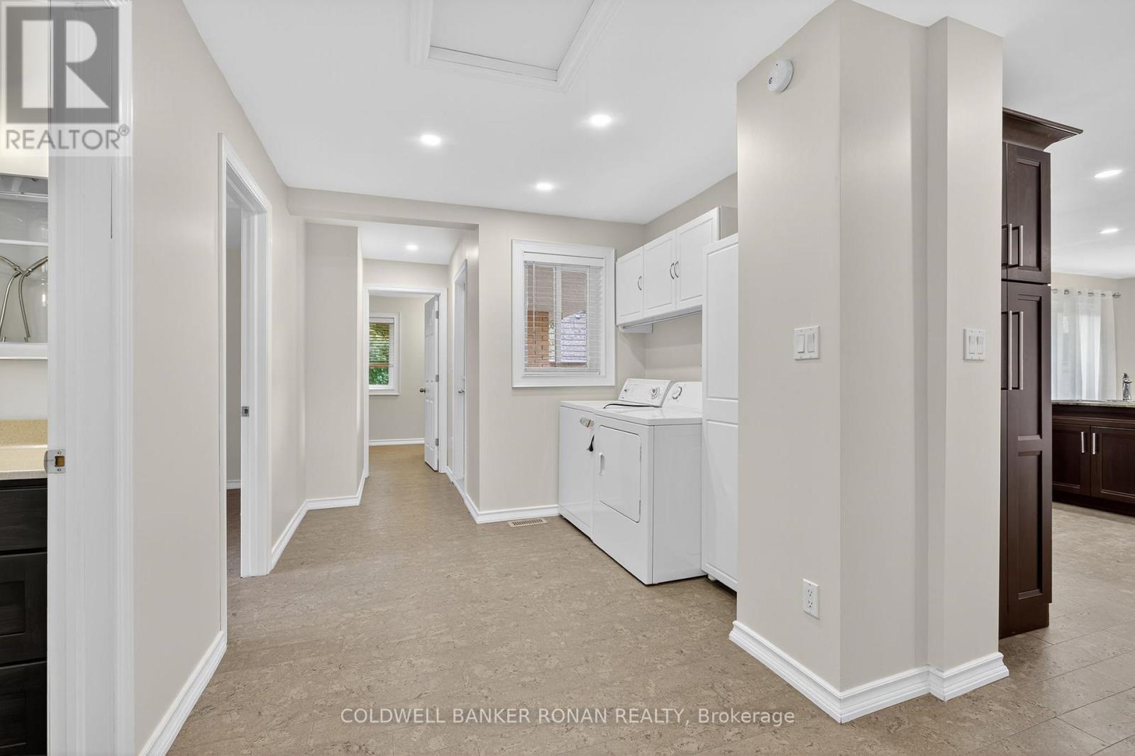 118 Queen Street, Bradford West Gwillimbury, Ontario  L3Z 1L3 - Photo 30 - N12423433