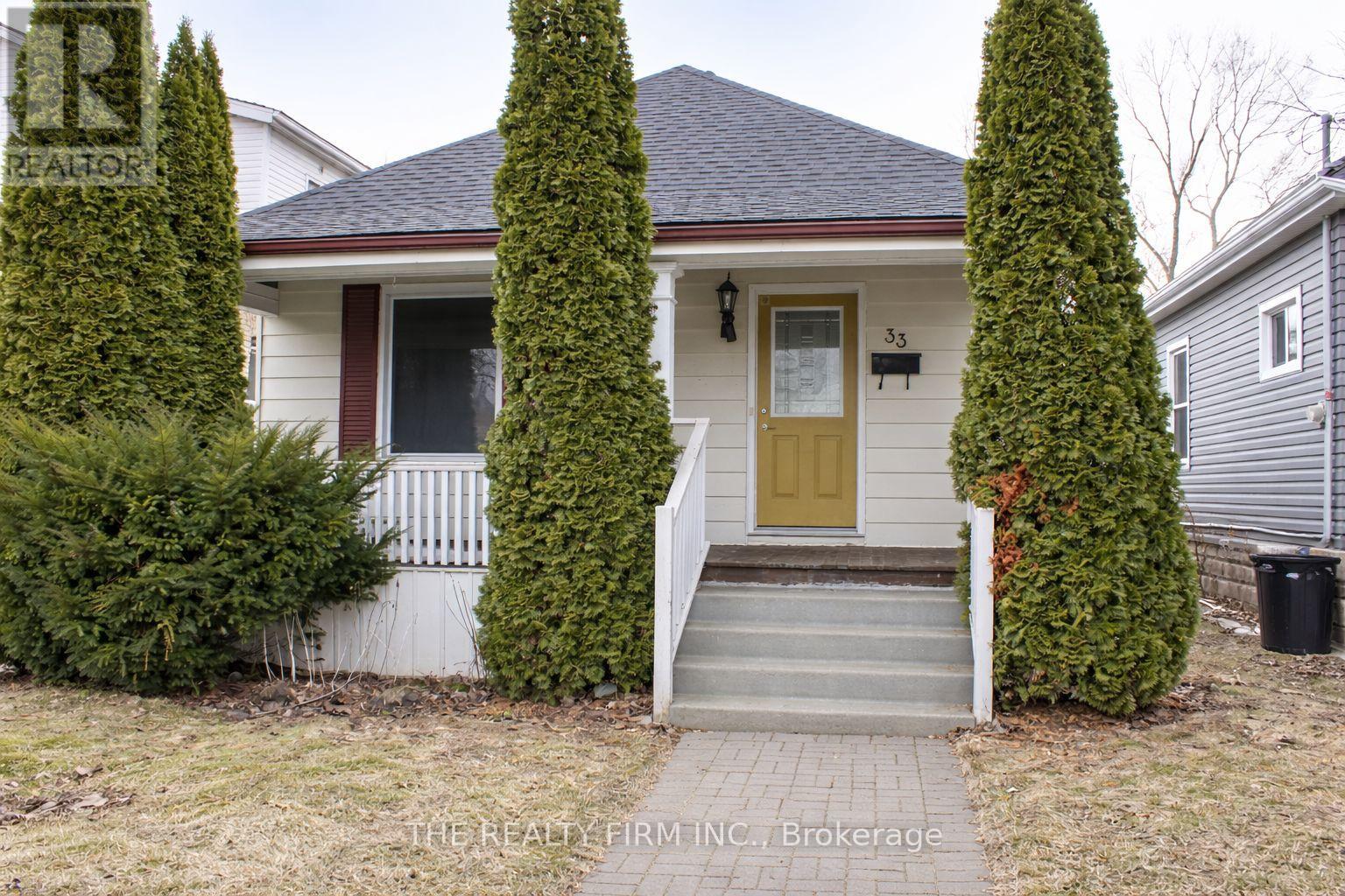33 TERRENCE STREET, London East, Ontario