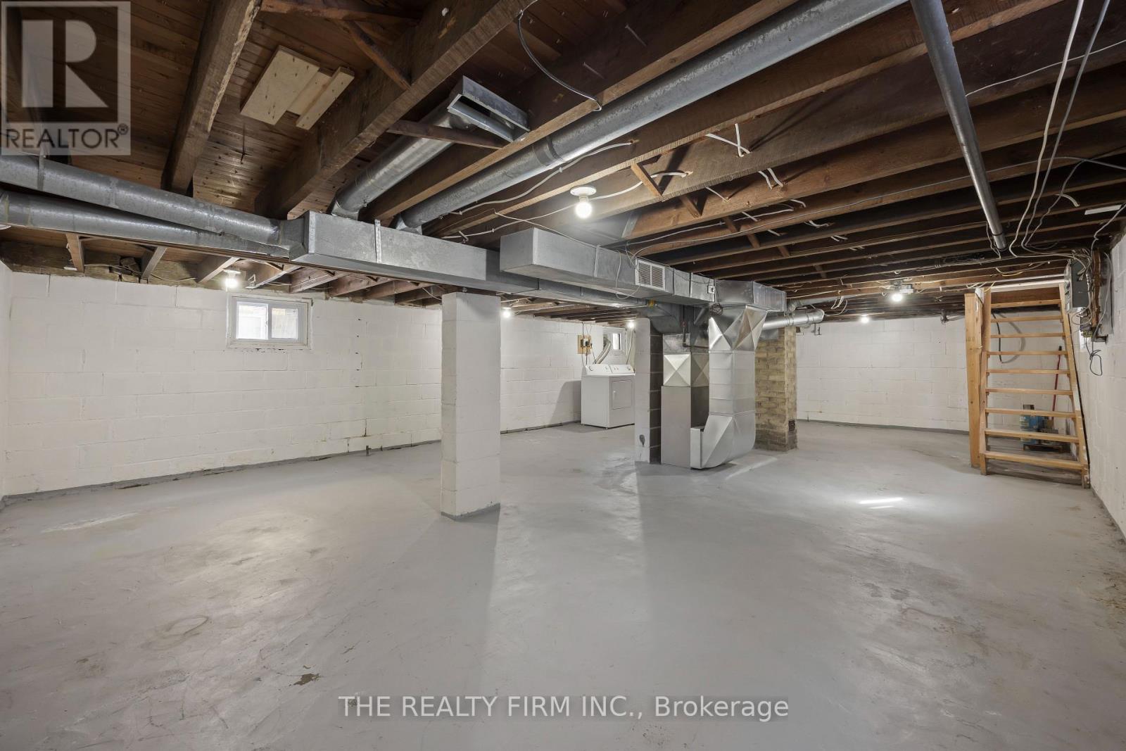 Photo 25 of 42 for 33 Terrence Street