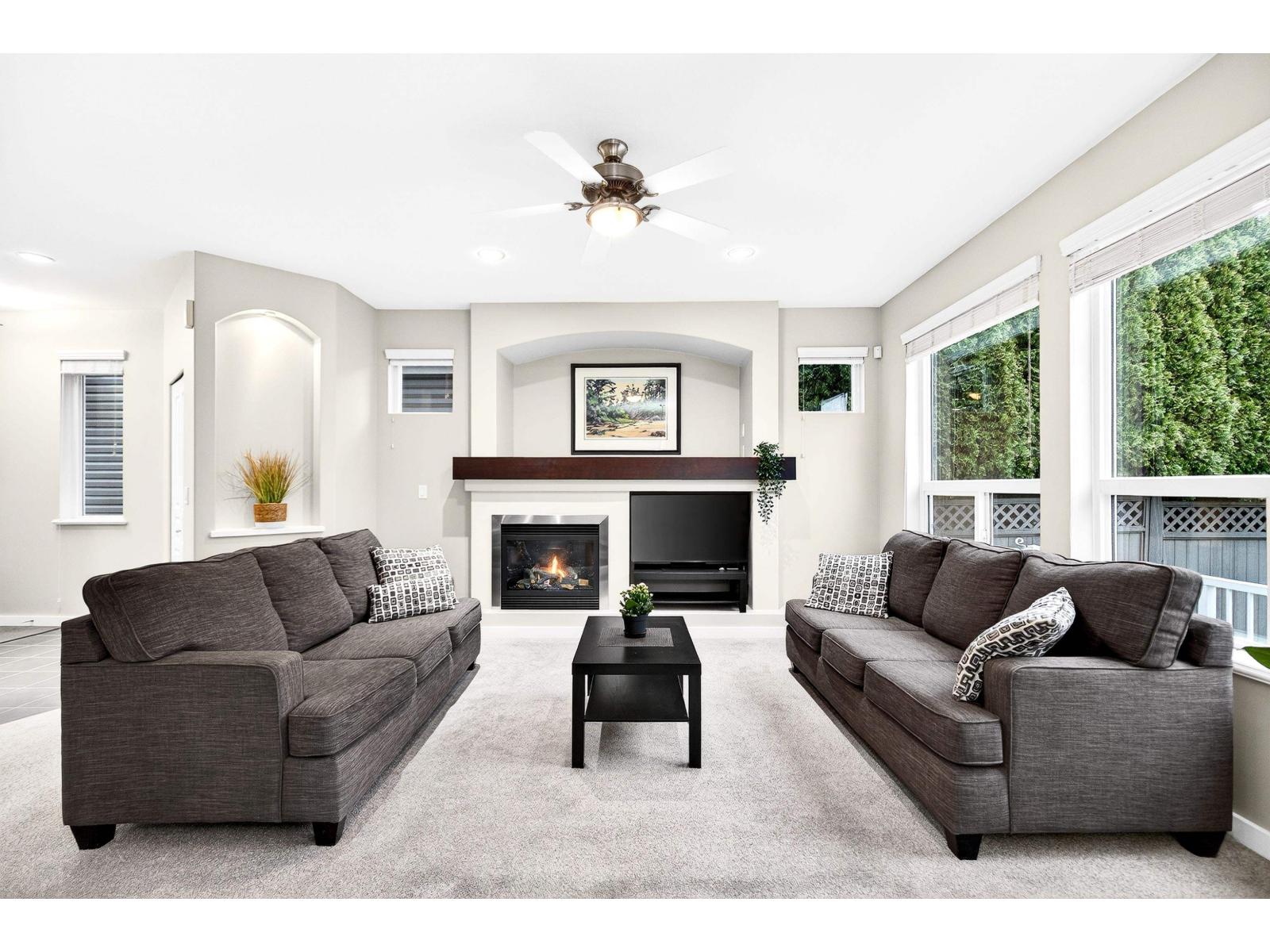 8196 211a Street, Langley, British Columbia  V2Y 0B6 - Photo 5 - R3102611