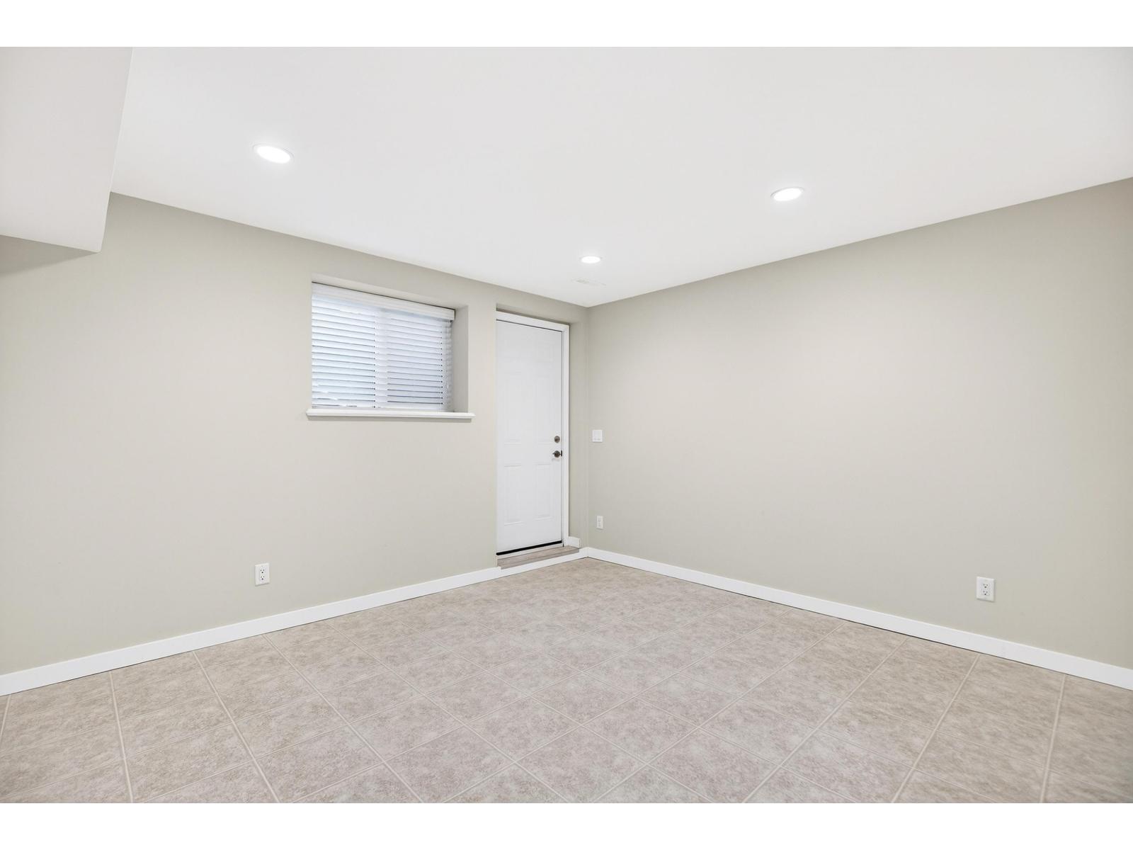 8196 211a Street, Langley, British Columbia  V2Y 0B6 - Photo 30 - R3102611