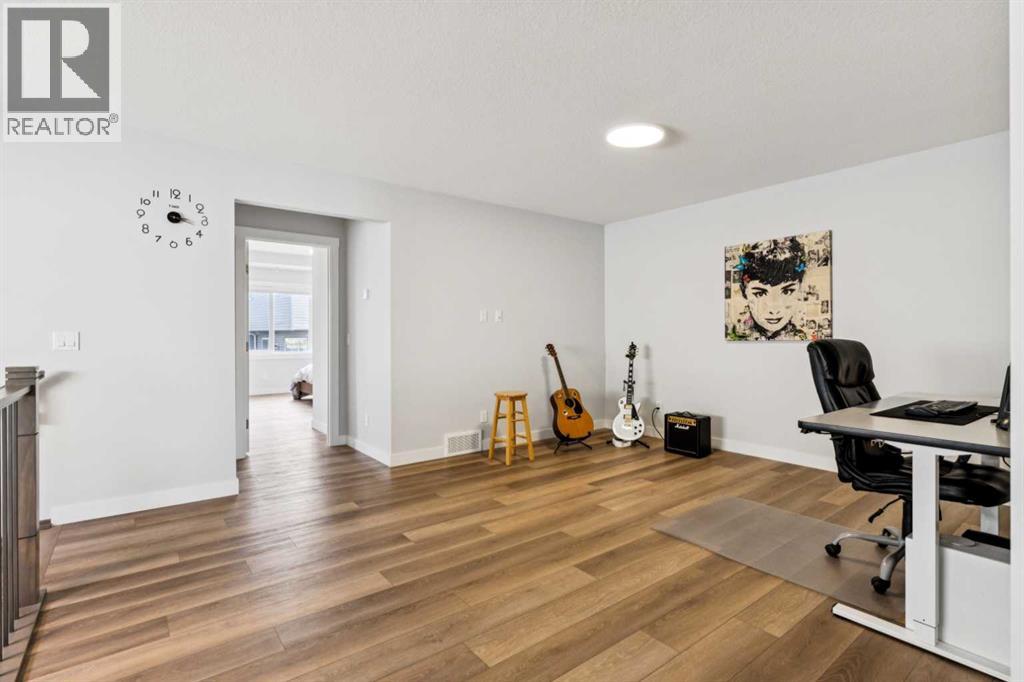 411 Rowley Way Nw, Calgary, Alberta  T3L 0G5 - Photo 19 - A2295316