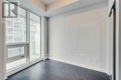 5604 - 2221 YONGE STREET Toronto (Mount Pleasant West), ON M4S 2B4