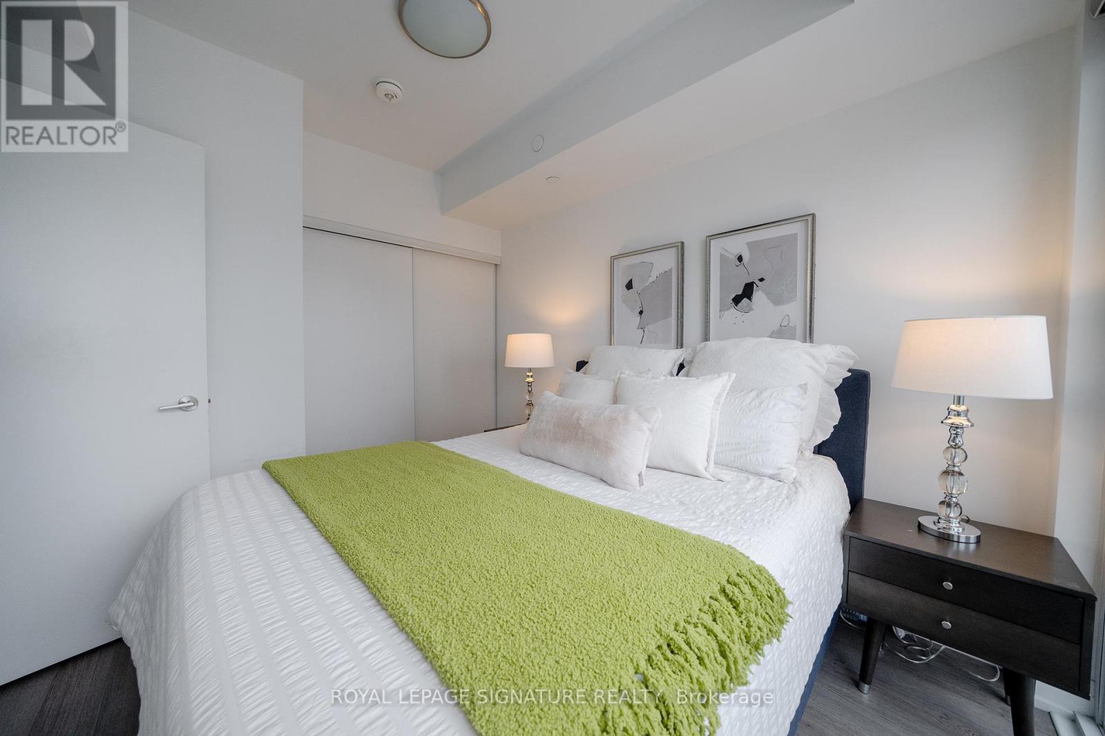 3206 - 77 Mutual Street, Toronto, Ontario  M5B 2A9 - Photo 11 - C12915522