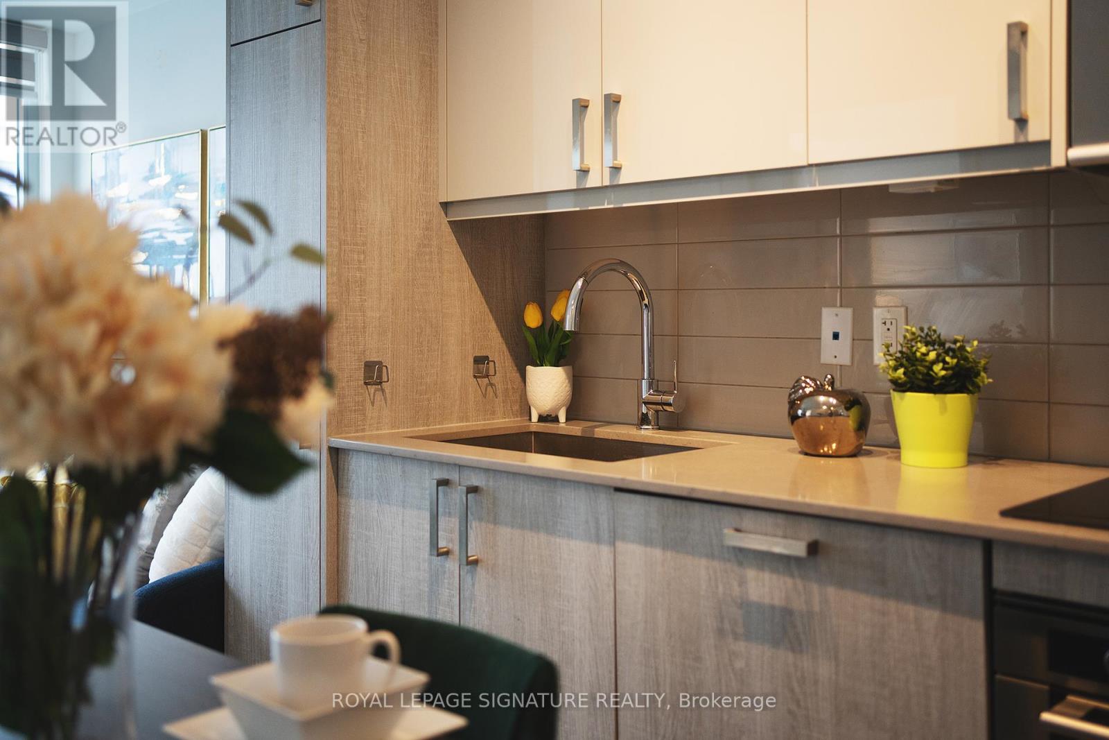 3206 - 77 Mutual Street, Toronto, Ontario  M5B 2A9 - Photo 16 - C12915522