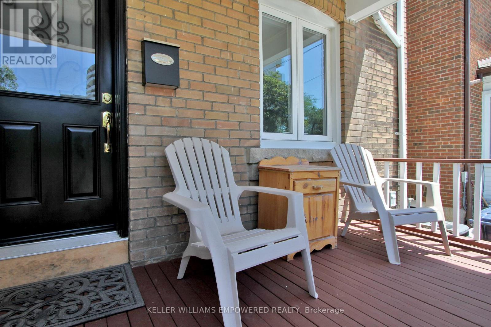 51 Rawlinson Avenue, Toronto, Ontario M4P 2N1 - Photo 2 - C12915638