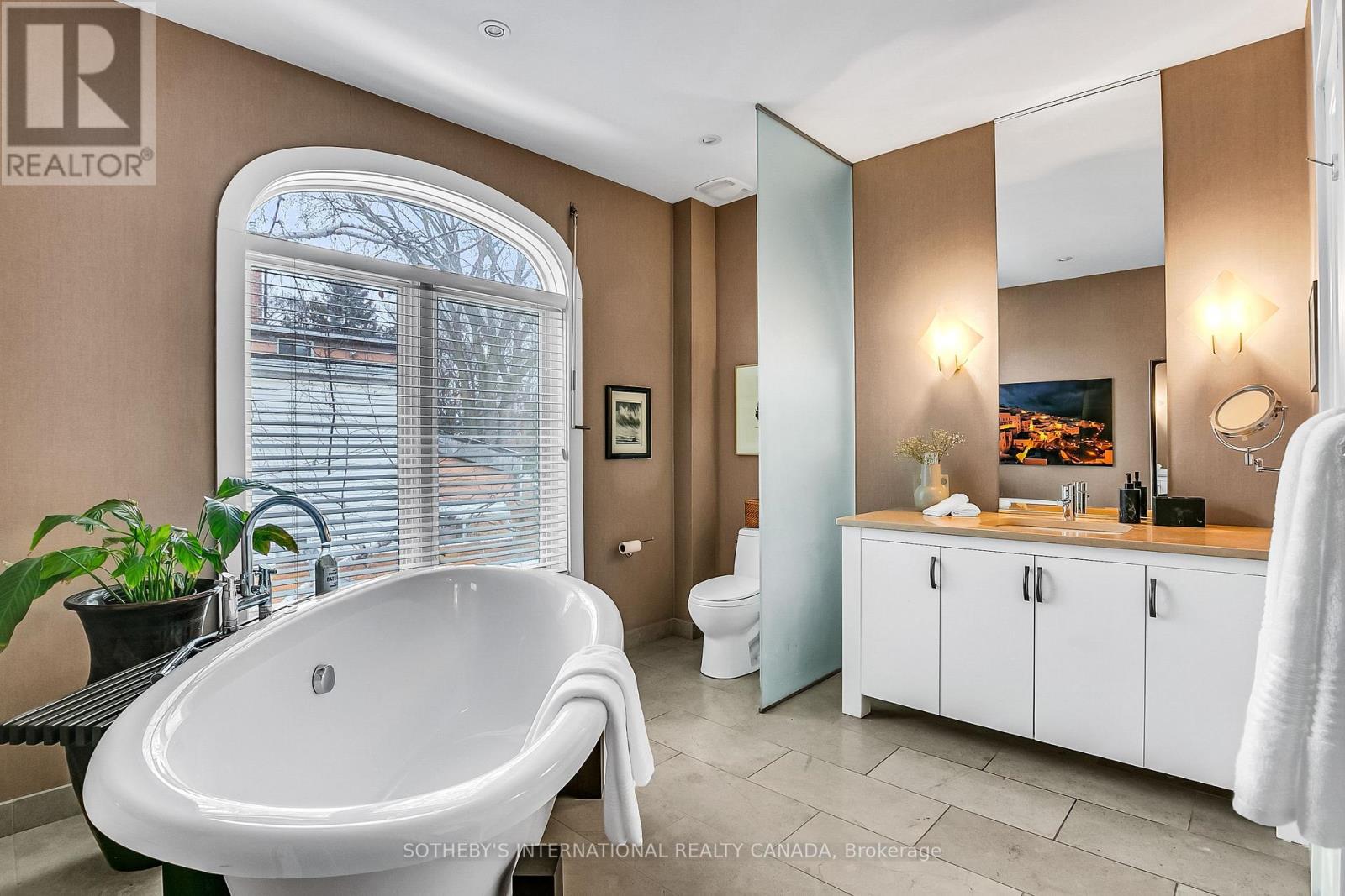 458-460 Gerrard Street E, Toronto, Ontario  M5A 2H3 - Photo 25 - C12915640