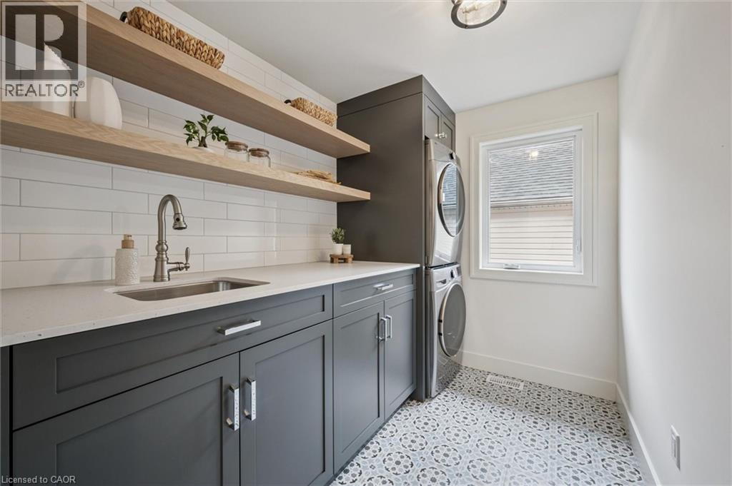 548 Peach Blossom Court, Kitchener, Ontario  N2E 3Z9 - Photo 31 - 40813294