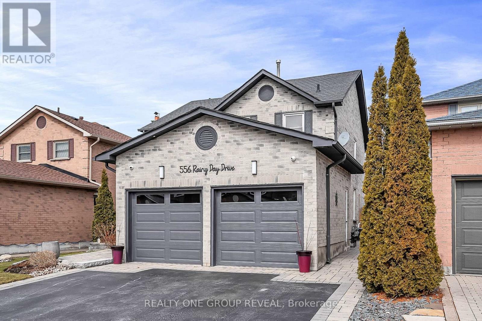 556 Rainy Day Drive, Pickering, Ontario  L1V 5Z9 - Photo 3 - E12915482