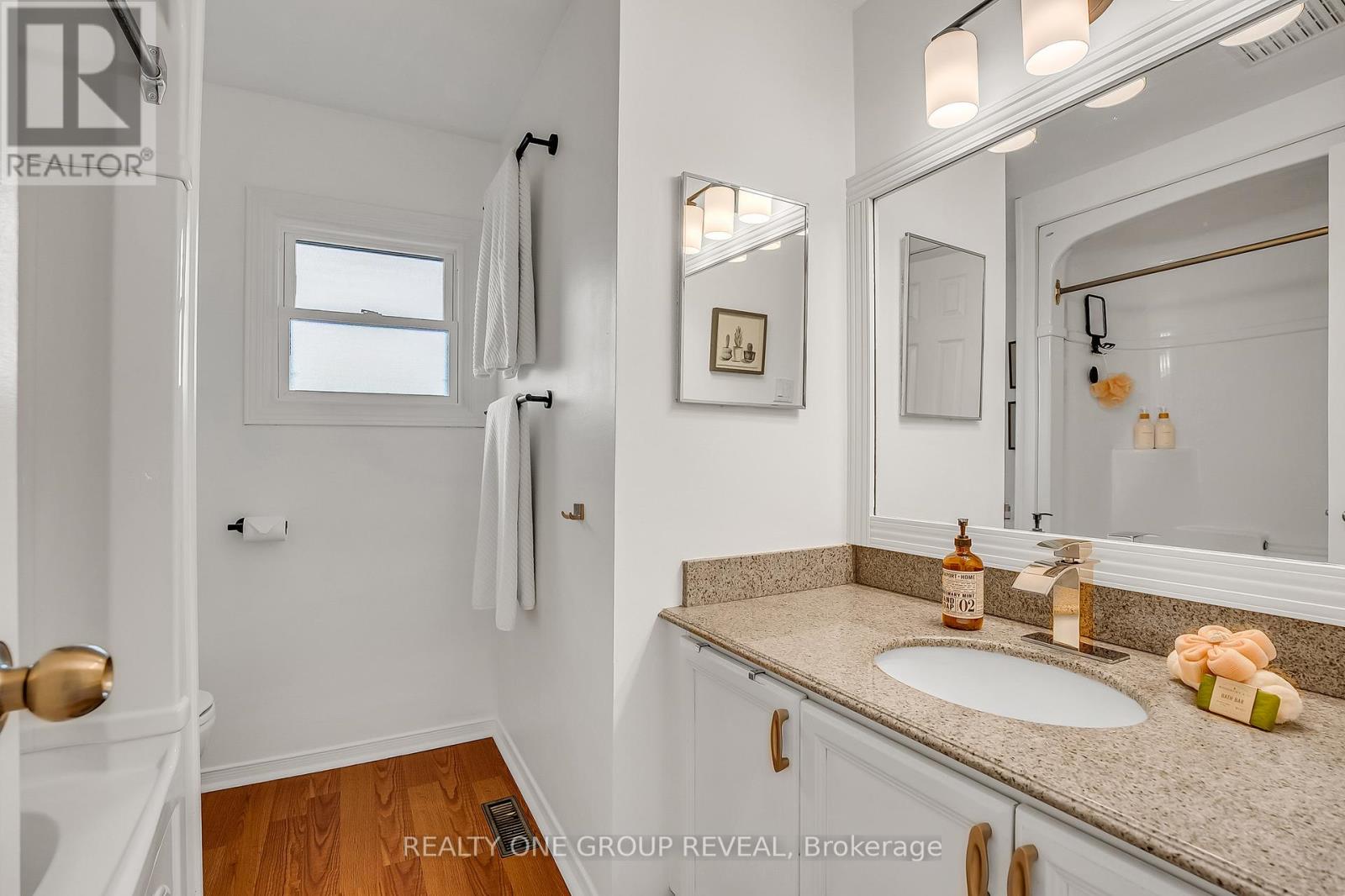 556 Rainy Day Drive, Pickering, Ontario  L1V 5Z9 - Photo 34 - E12915482