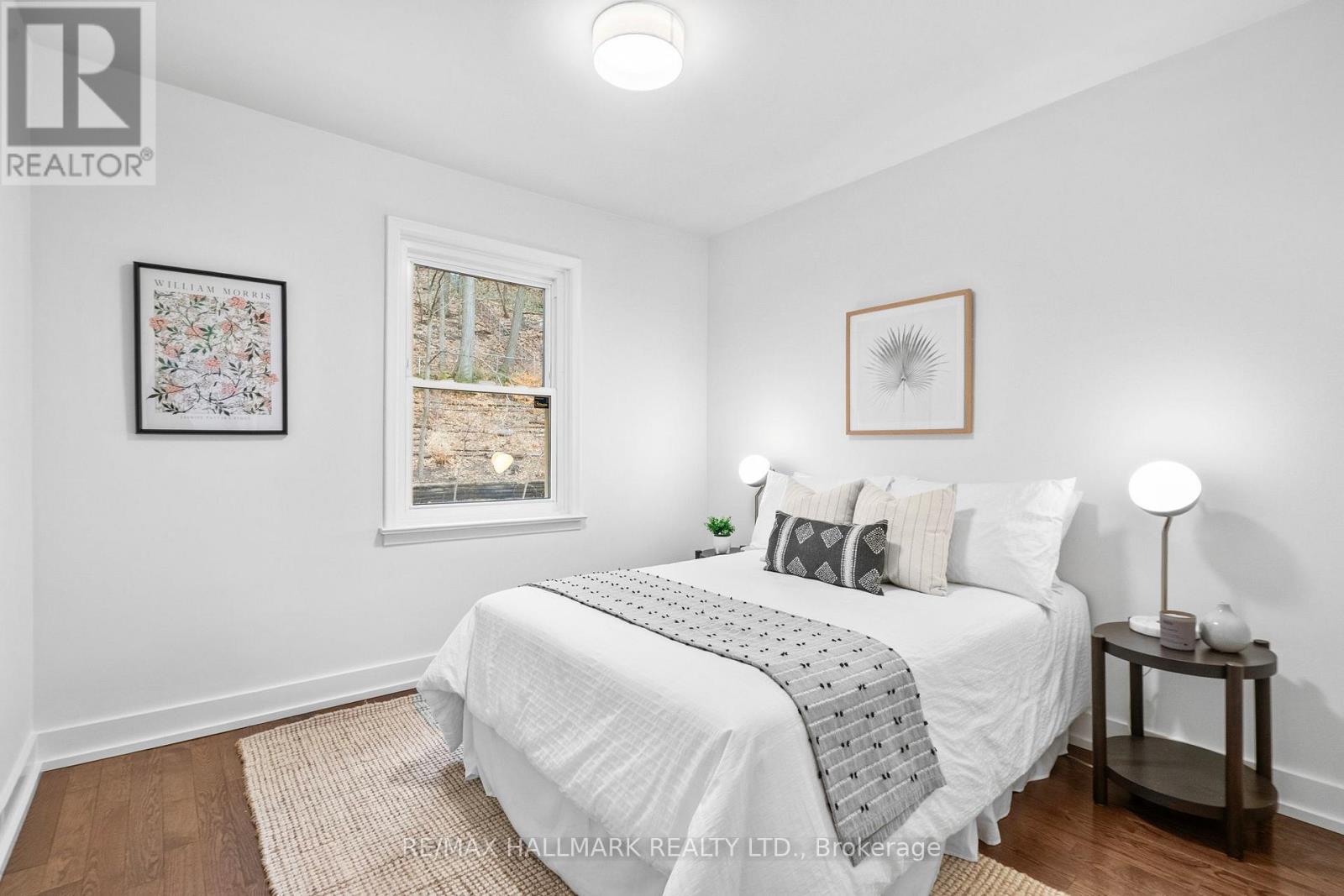 74 Glen Davis Crescent, Toronto, Ontario  M4E 1X5 - Photo 15 - E12915506