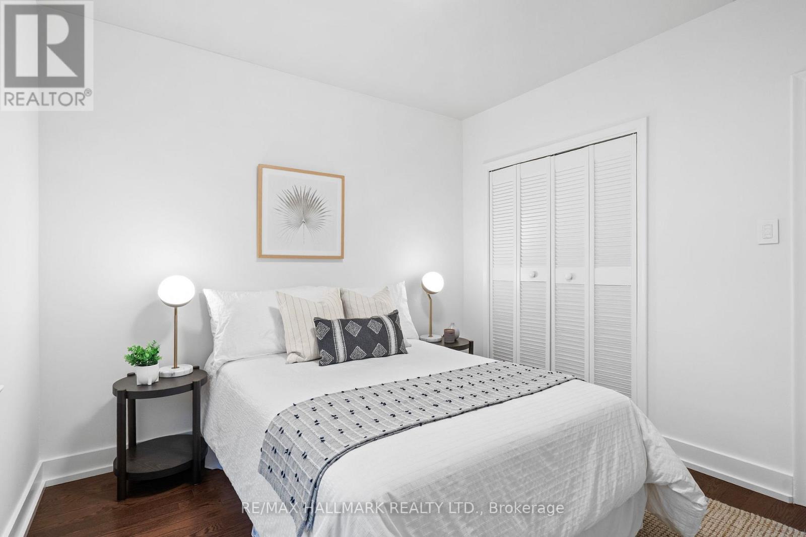 74 Glen Davis Crescent, Toronto, Ontario  M4E 1X5 - Photo 16 - E12915506