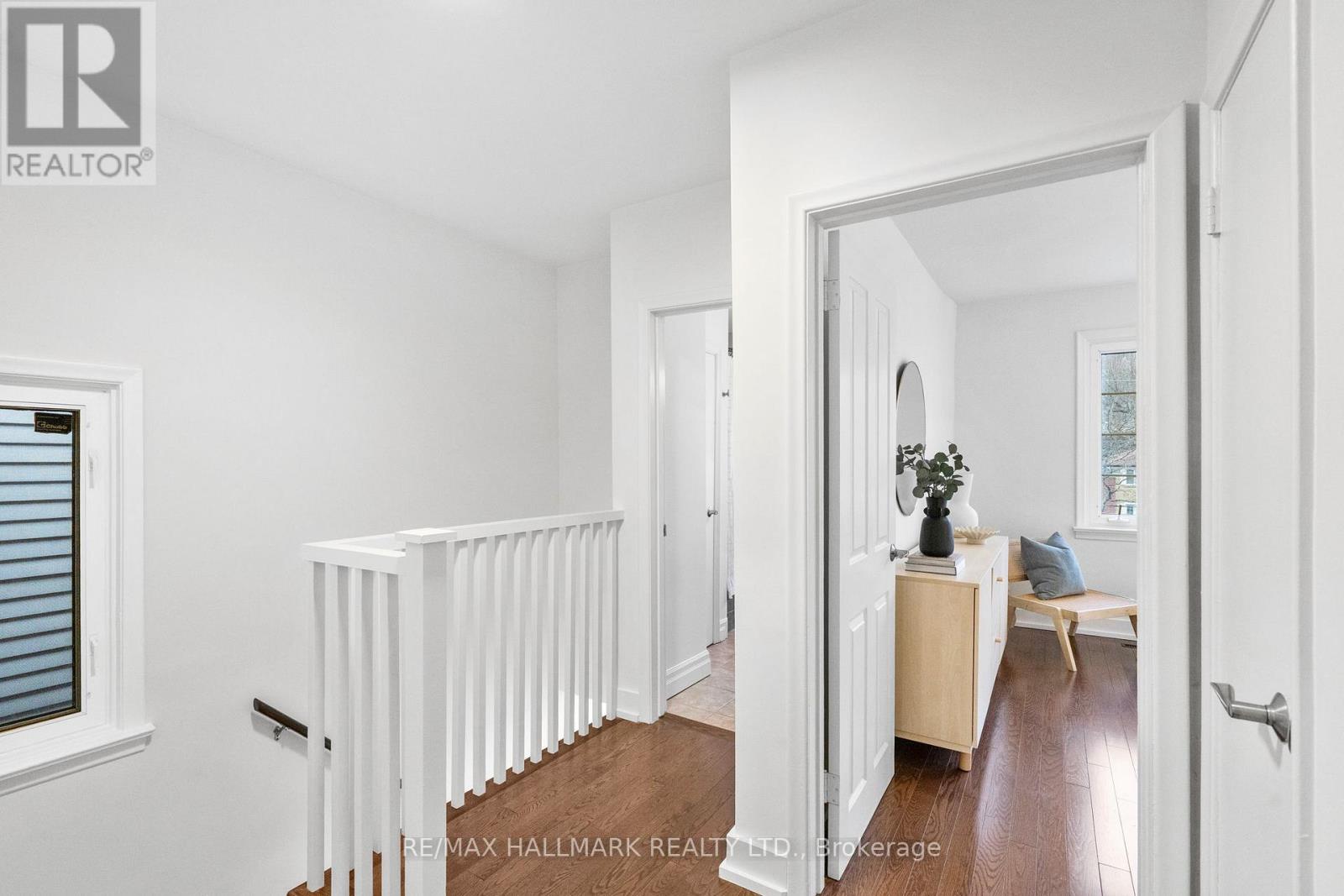 74 Glen Davis Crescent, Toronto, Ontario  M4E 1X5 - Photo 18 - E12915506