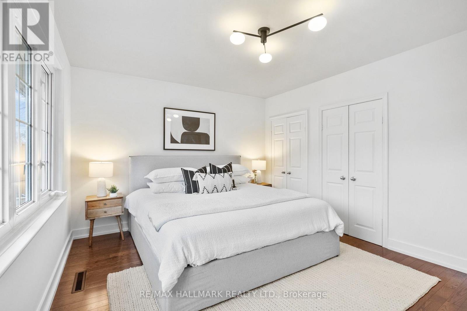 74 Glen Davis Crescent, Toronto, Ontario  M4E 1X5 - Photo 25 - E12915506