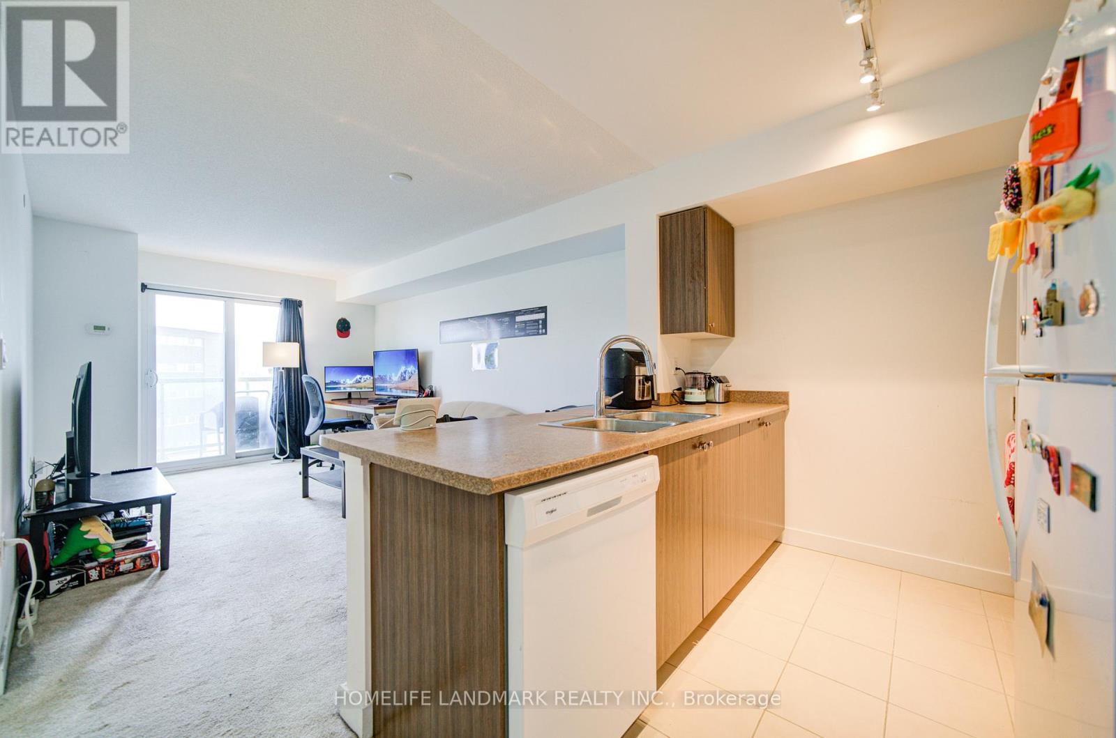 1416 - 1346 Danforth Road, Toronto, Ontario  M1J 0A9 - Photo 2 - E12915586