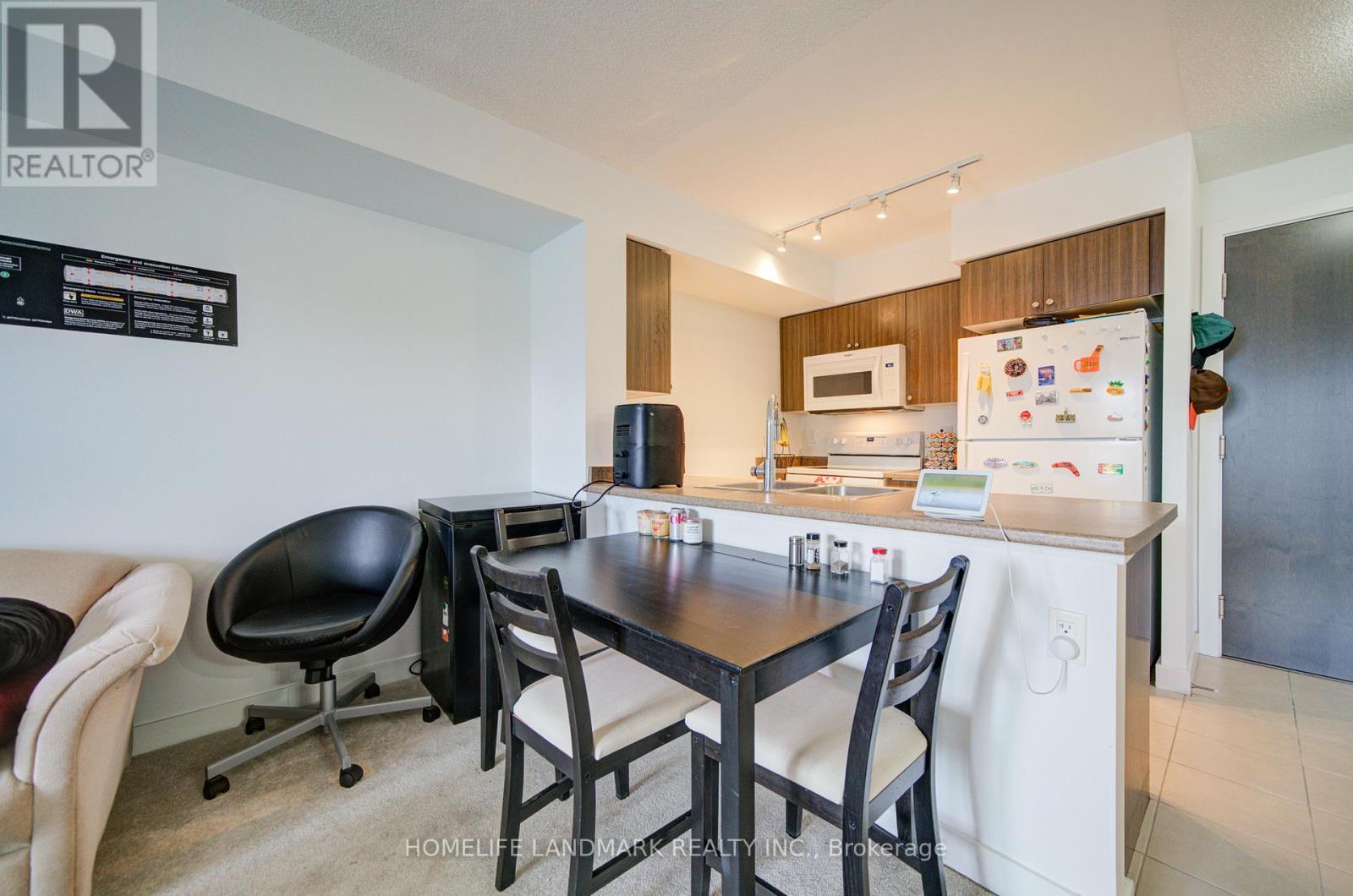 1416 - 1346 Danforth Road, Toronto, Ontario  M1J 0A9 - Photo 4 - E12915586