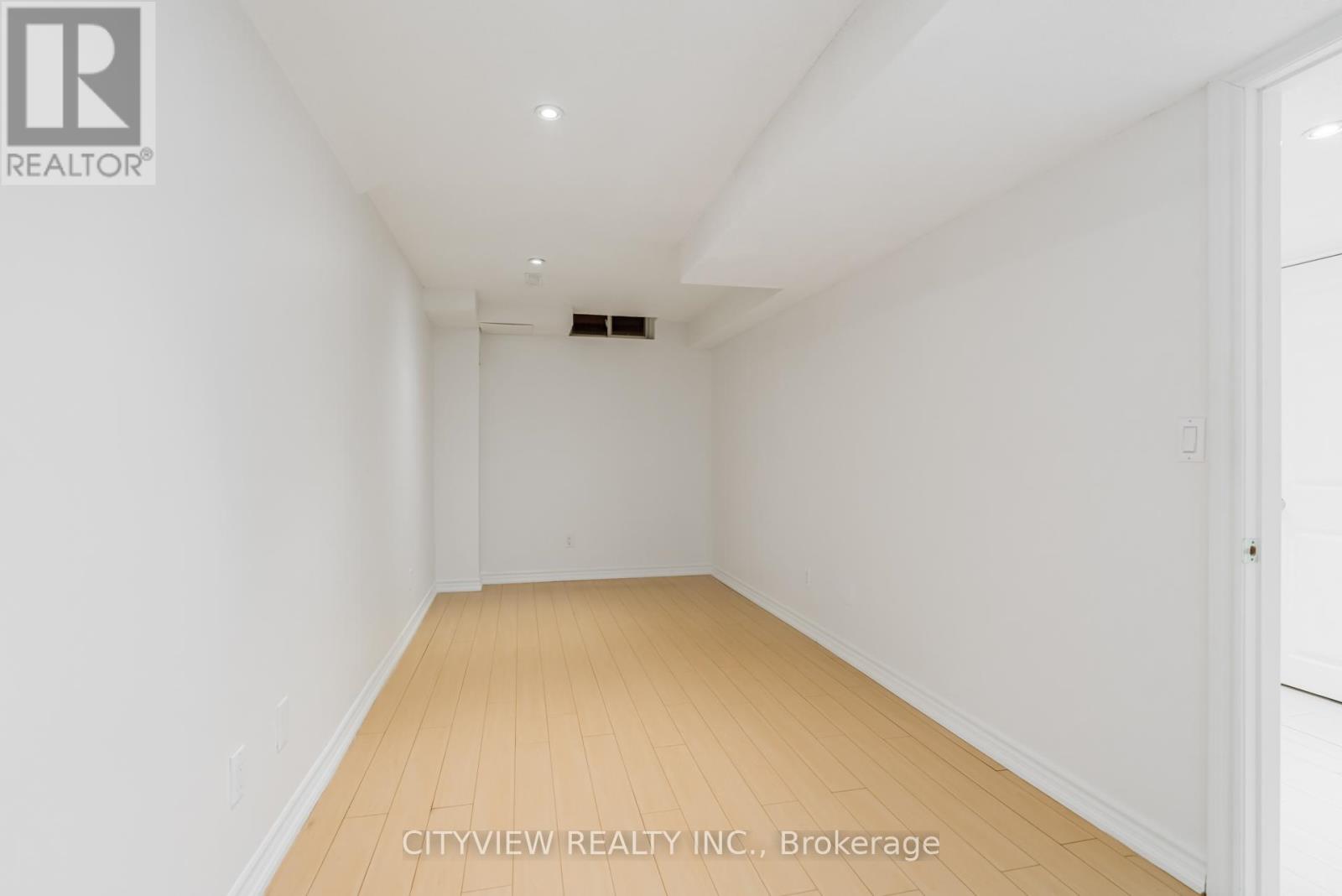 634 Amaretto Avenue, Pickering, Ontario  L1X 2V2 - Photo 37 - E12915634