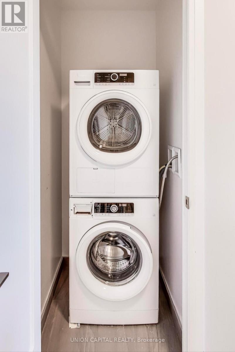 1012 - 38 Water Walk Drive, Markham, Ontario  L3R 6M8 - Photo 16 - N12915654