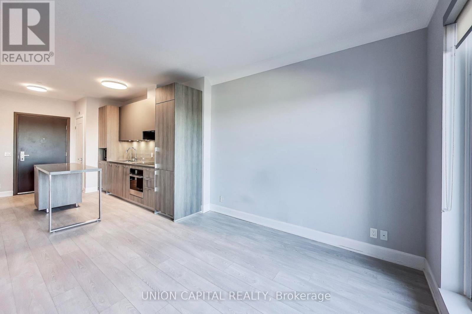 1012 - 38 Water Walk Drive, Markham, Ontario  L3R 6M8 - Photo 6 - N12915654