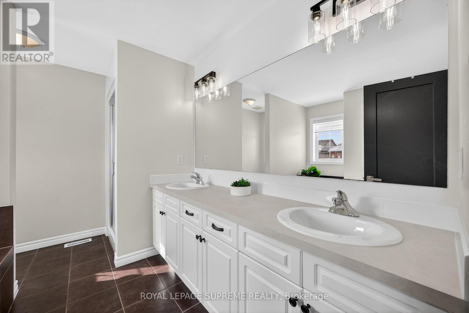 78 Stevenson Street, Essa, Ontario  L3W 0P6 - Photo 31 - N12915662