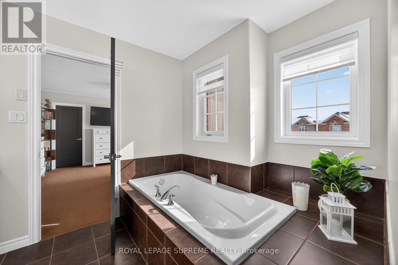 78 Stevenson Street, Essa, Ontario  L3W 0P6 - Photo 33 - N12915662