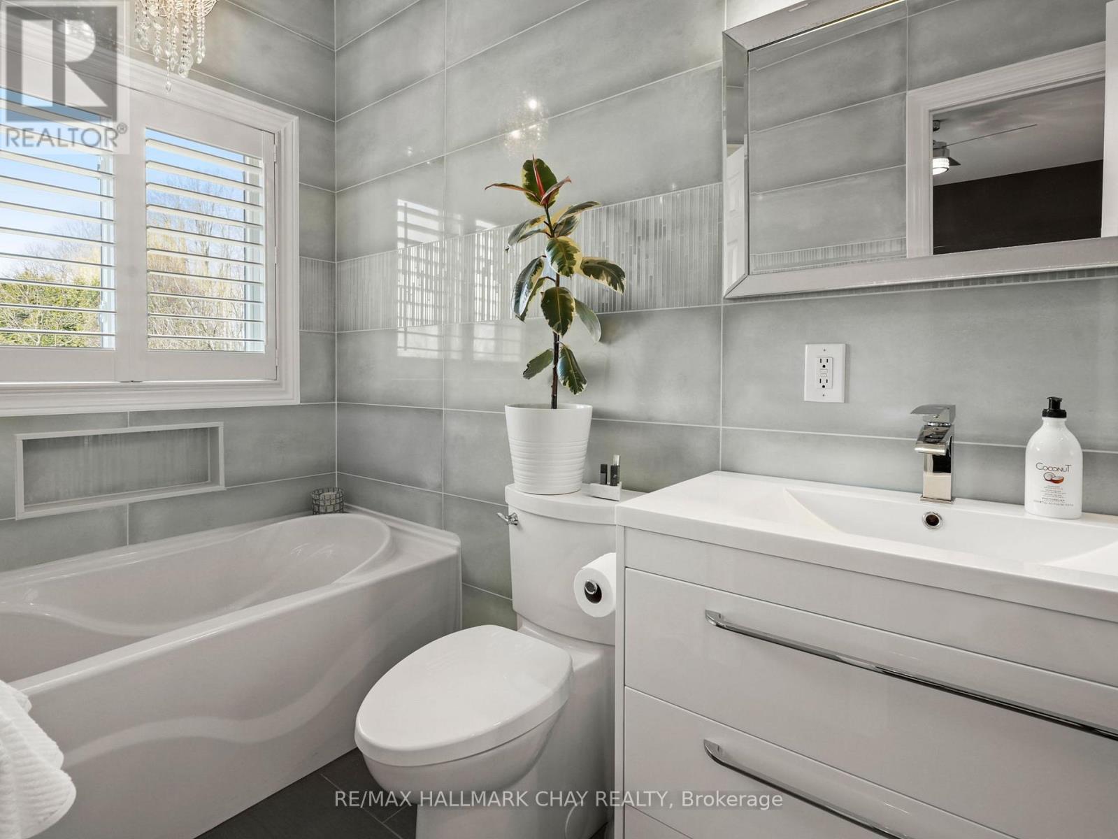 7558 Concession Road 2 Road, Adjala-Tosorontio, Ontario  L0M 1M0 - Photo 21 - N12671038