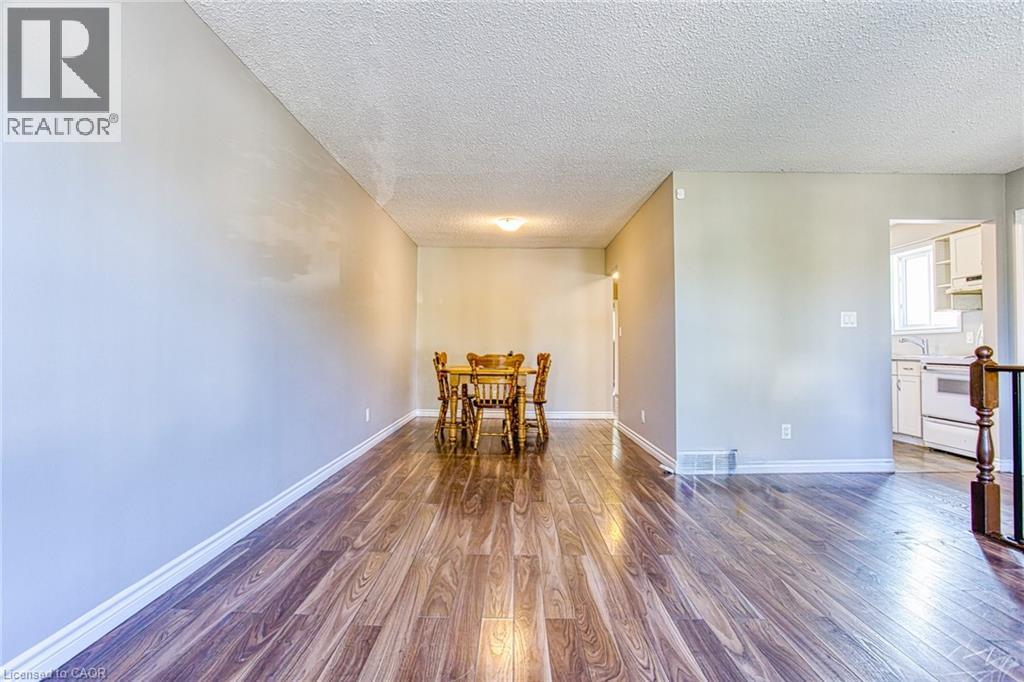 6548 Laguna Court, Niagara Falls, Ontario  L2H 2W3 - Photo 10 - 40814403