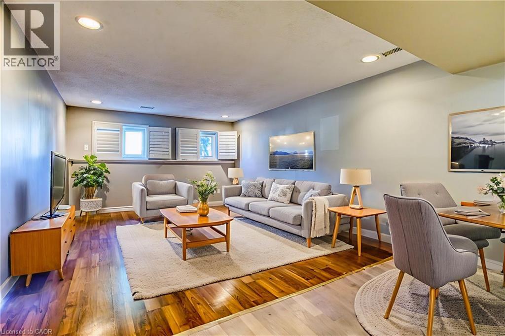 6548 Laguna Court, Niagara Falls, Ontario  L2H 2W3 - Photo 23 - 40814403