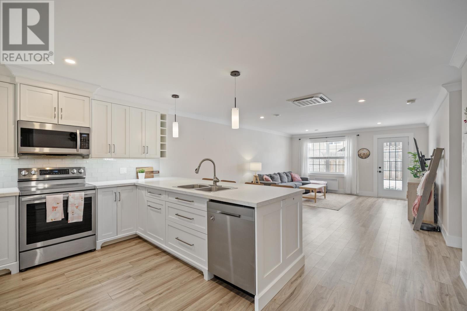 48 Bambrick Drive, Charlottetown, Prince Edward Island  C1C 0V7 - Photo 7 - 202605335