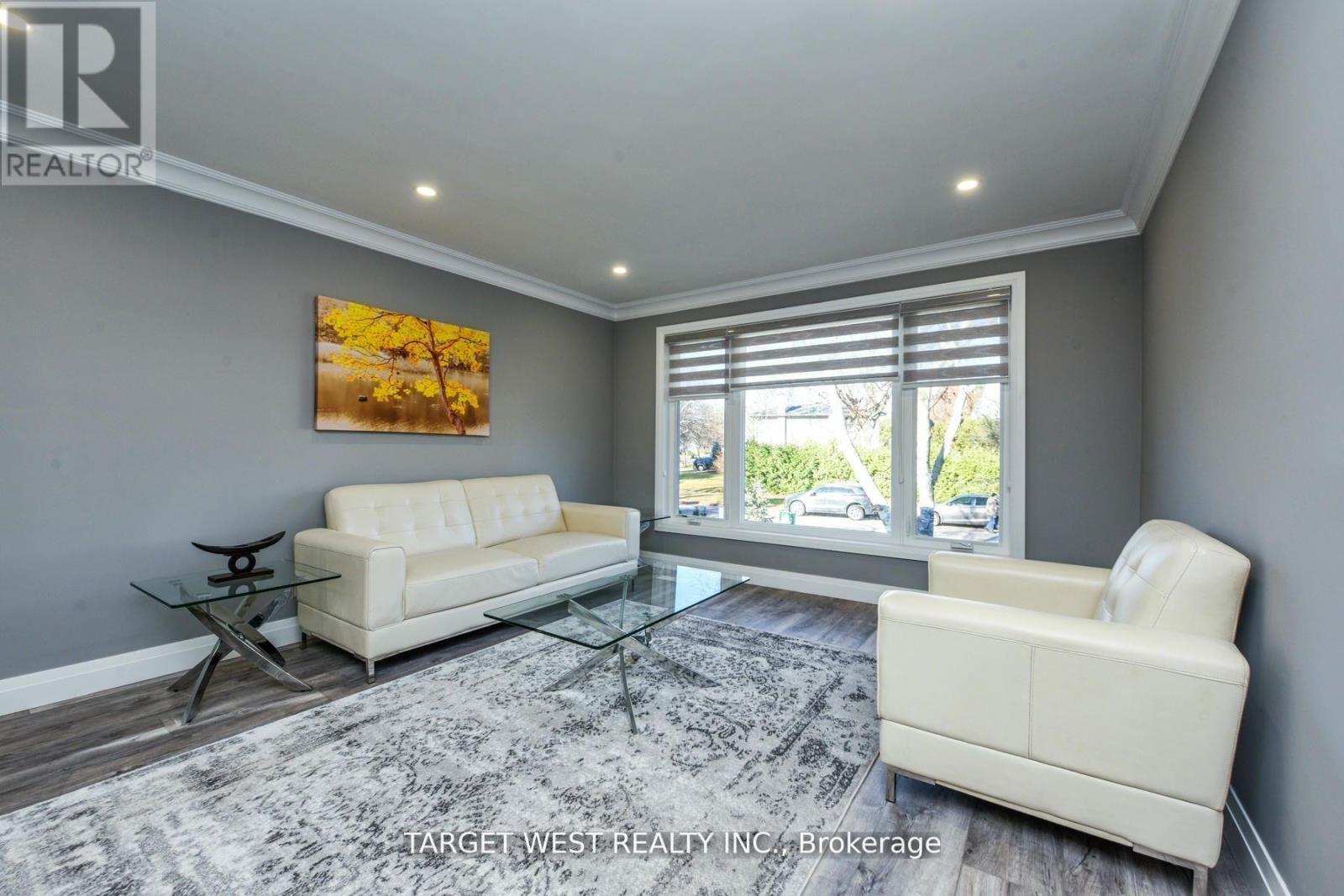 1443 Saginaw Crescent, Mississauga, Ontario  L5H 1X4 - Photo 26 - W12915480