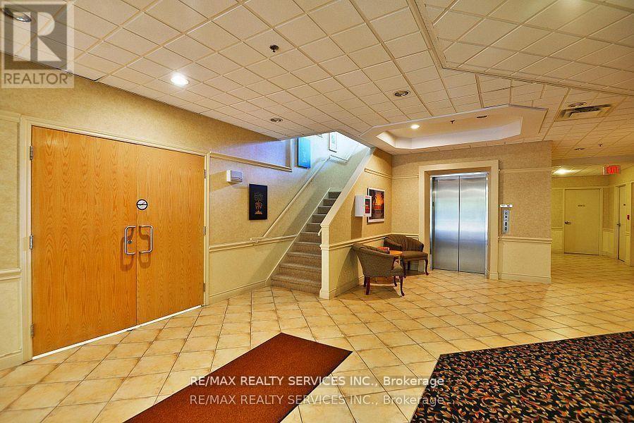 Ph03 - 7 Dayspring Circle, Brampton, Ontario  L6P 1B8 - Photo 40 - W12915500