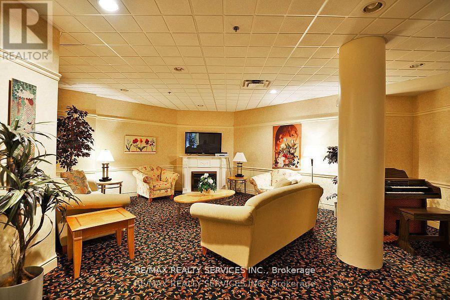 Ph03 - 7 Dayspring Circle, Brampton, Ontario  L6P 1B8 - Photo 42 - W12915500