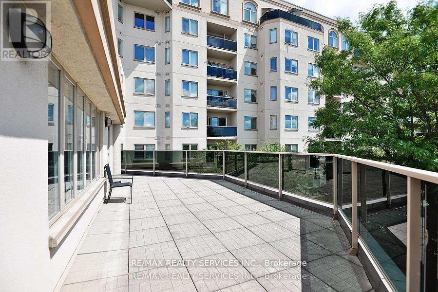 Ph03 - 7 Dayspring Circle, Brampton, Ontario  L6P 1B8 - Photo 49 - W12915500