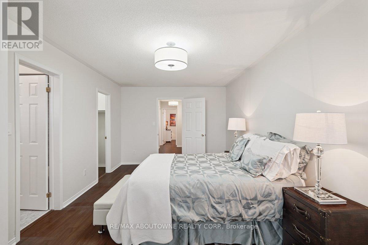 764 Bethany Crescent, Mississauga, Ontario  L5V 3B8 - Photo 16 - W12915504