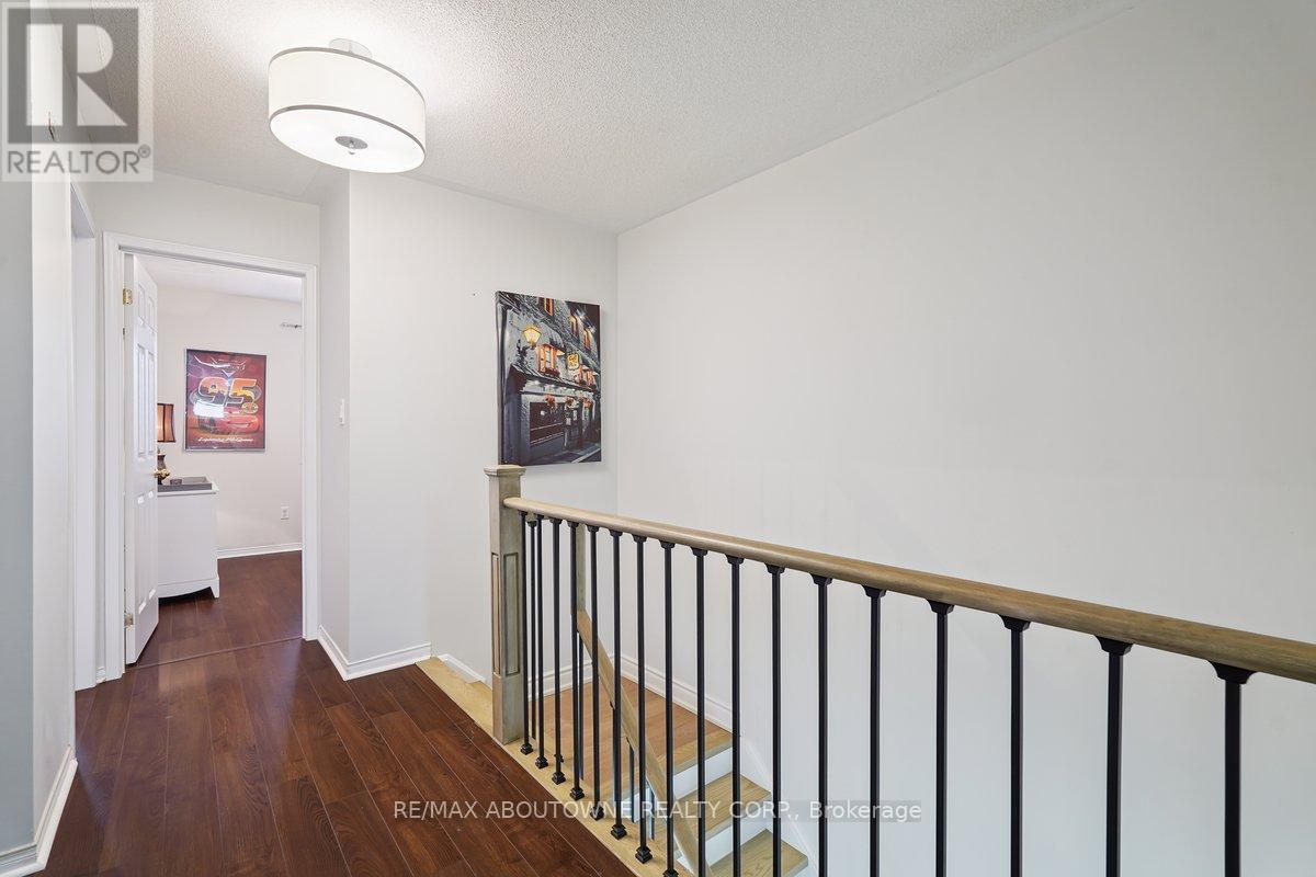 764 Bethany Crescent, Mississauga, Ontario  L5V 3B8 - Photo 17 - W12915504