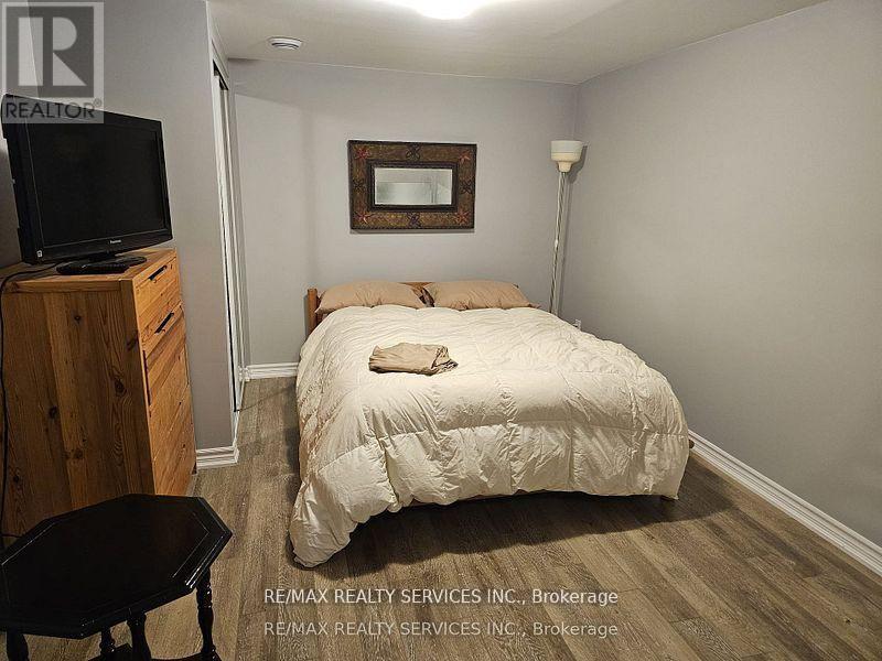 Bsmt - 35 Curtis Drive, Brampton, Ontario  L6Y 2J6 - Photo 6 - W12915544