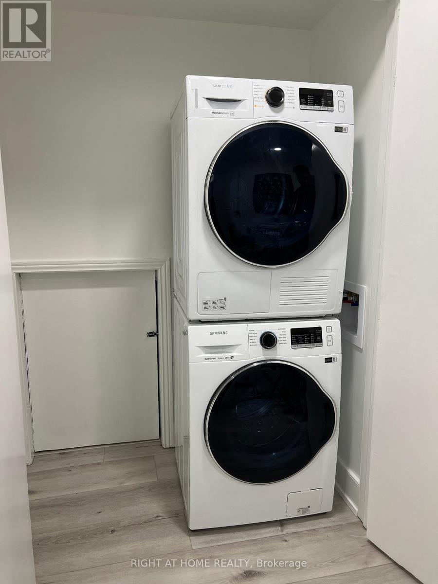 Bsmt - 76 Glendale Avenue, Toronto, Ontario  M6R 2T1 - Photo 15 - W12915642