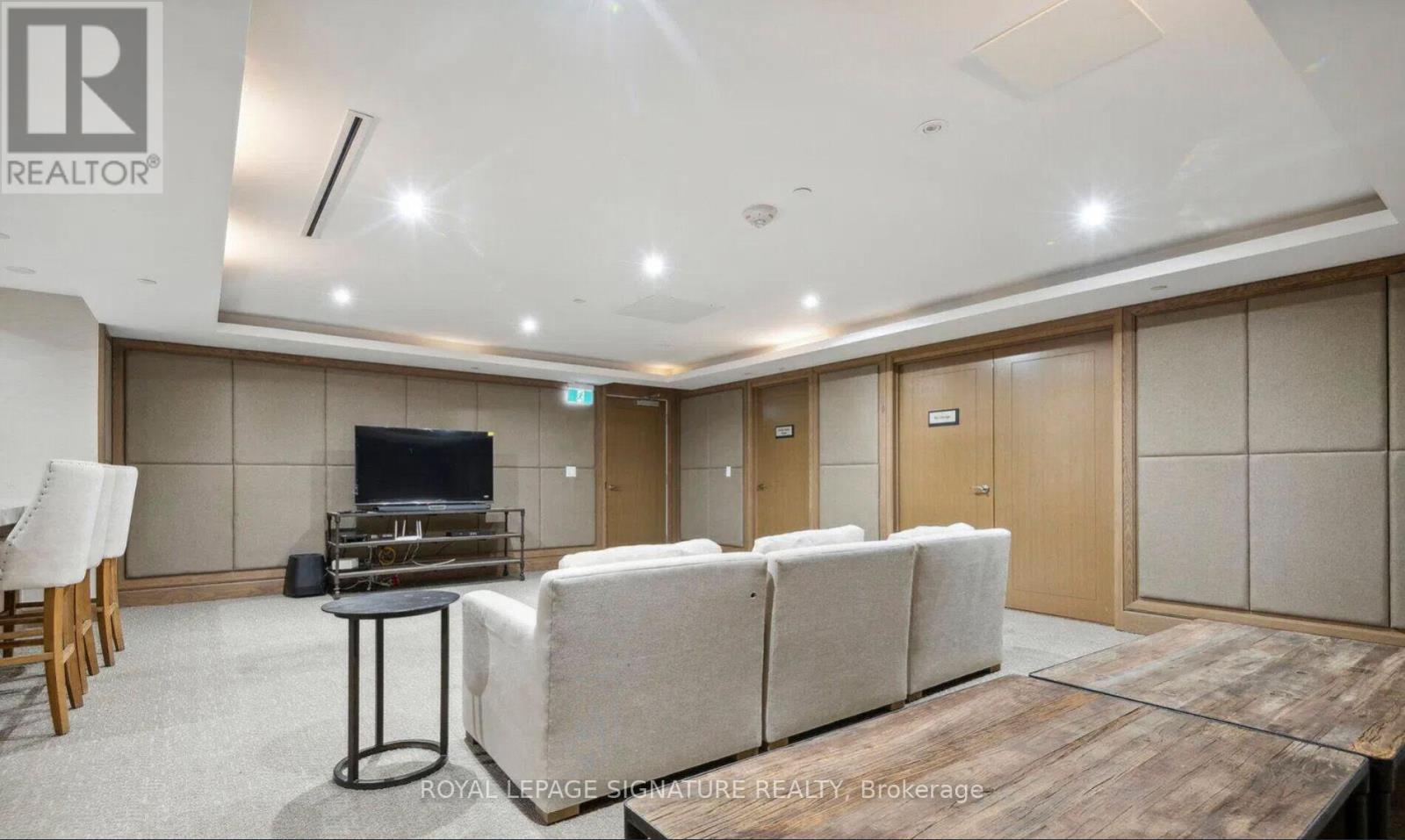 726 - 3091 Dufferin Street, Toronto, Ontario  M6A 0C4 - Photo 25 - W12915648