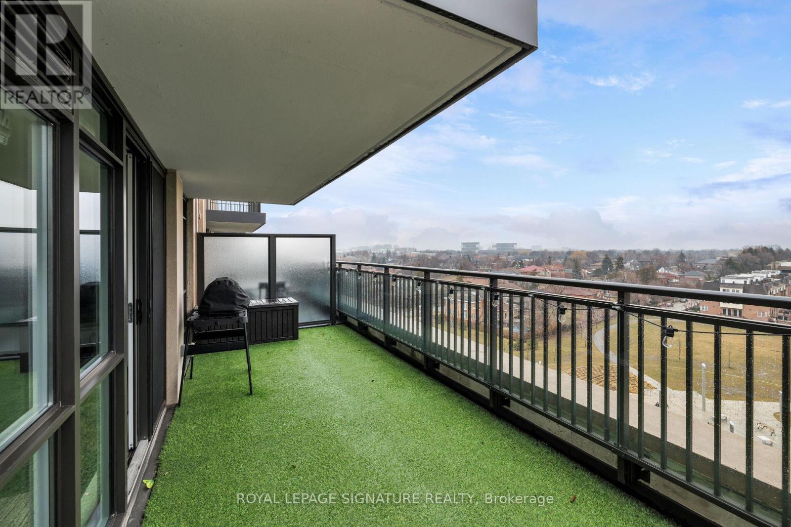 726 - 3091 Dufferin Street, Toronto, Ontario  M6A 0C4 - Photo 6 - W12915648