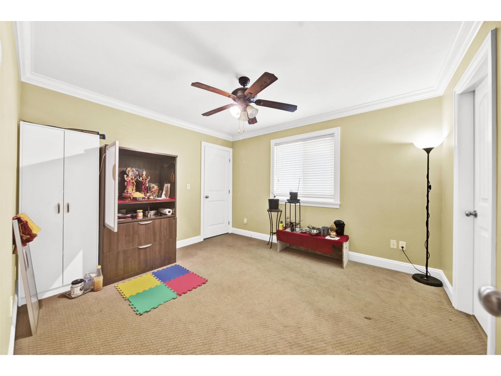 14049 Grosvenor Road, Surrey, British Columbia V3R 5G6 - Photo 24 - R3098456