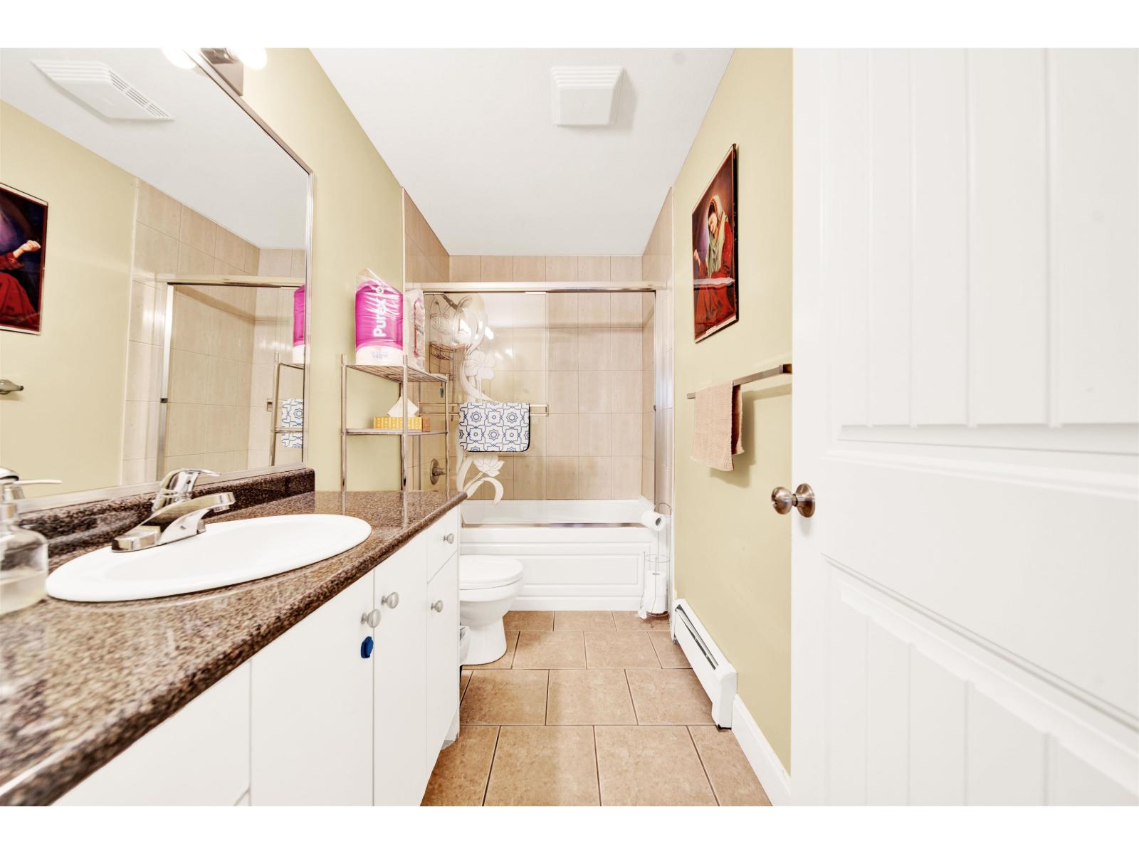 14049 Grosvenor Road, Surrey, British Columbia V3R 5G6 - Photo 30 - R3098456