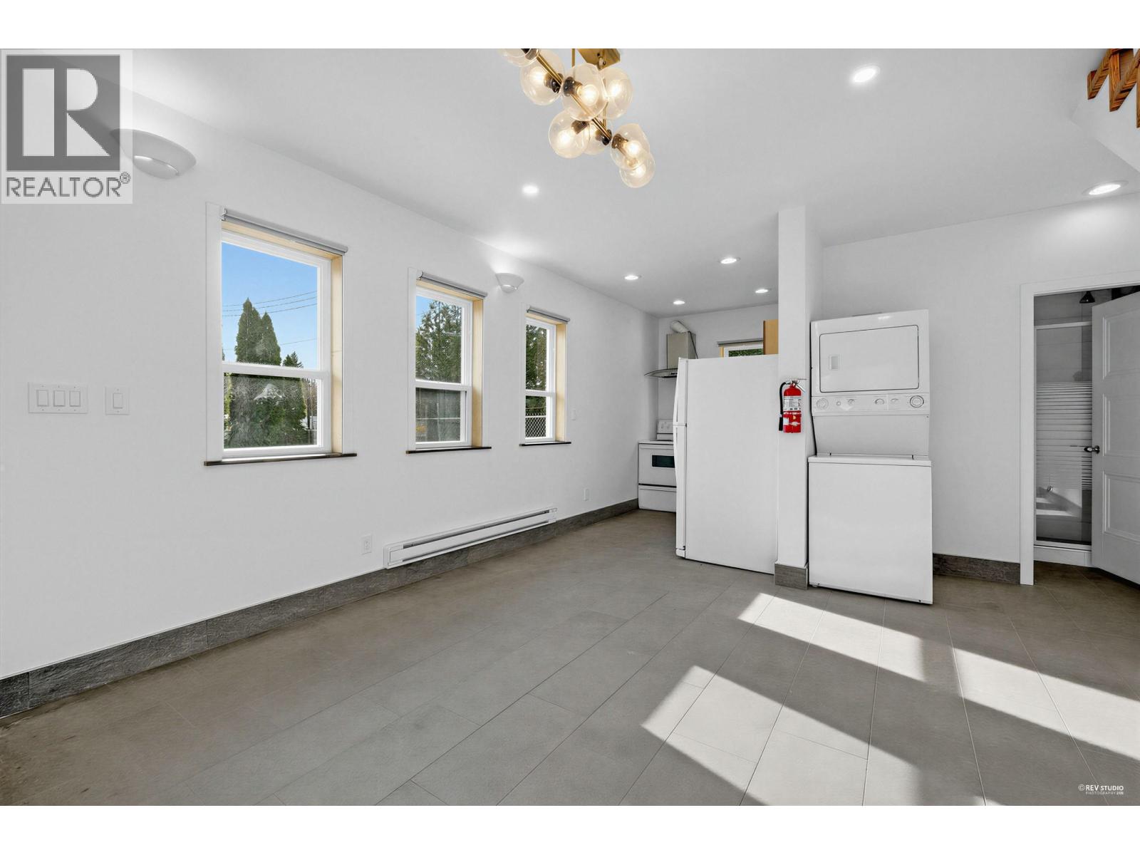 17430 Kennedy Road, Pitt Meadows, British Columbia  V3Y 1Z1 - Photo 5 - C8075924