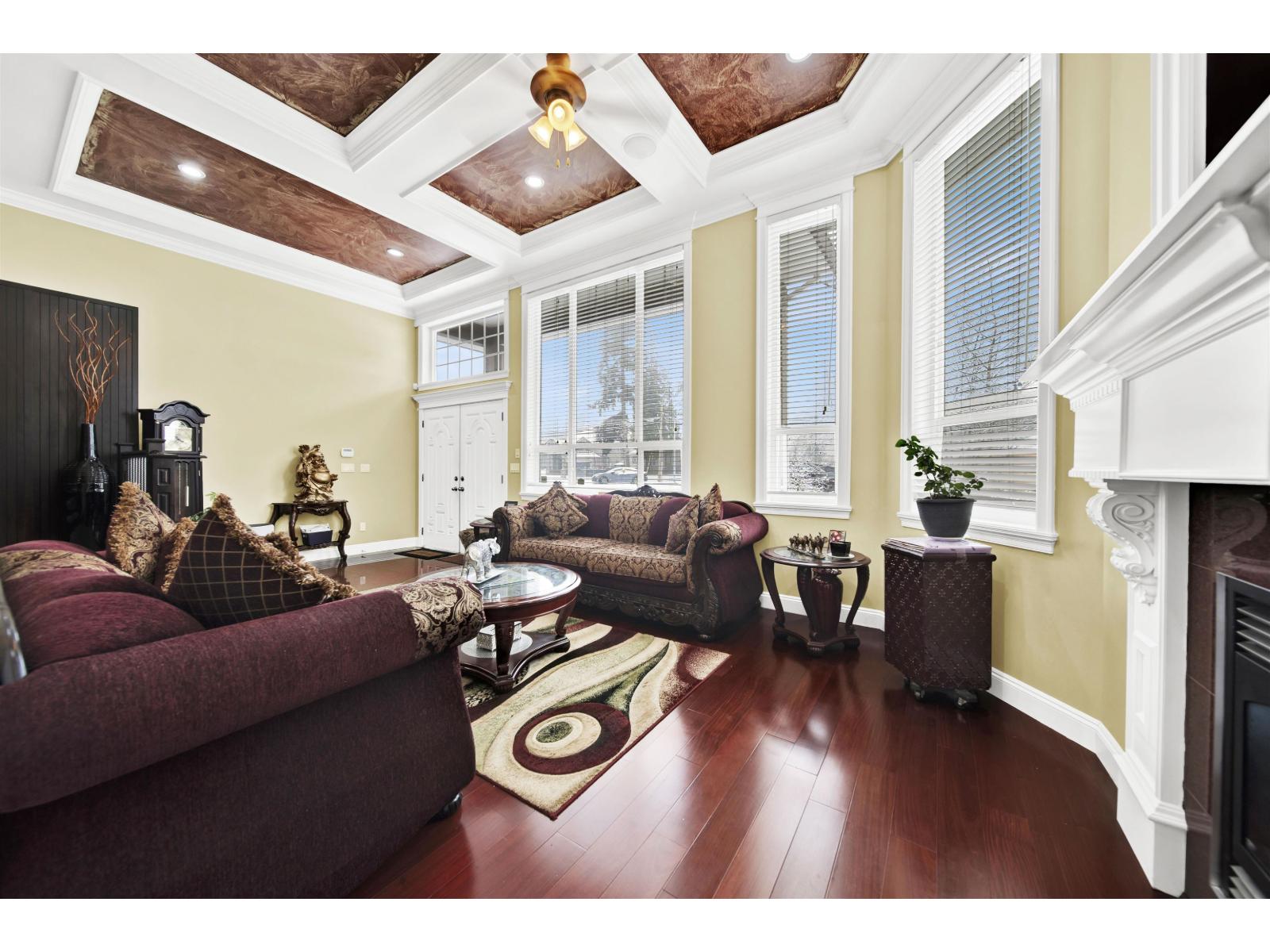 14049 Grosvenor Road, Surrey, British Columbia V3R 5G6 - Photo 4 - R3098456