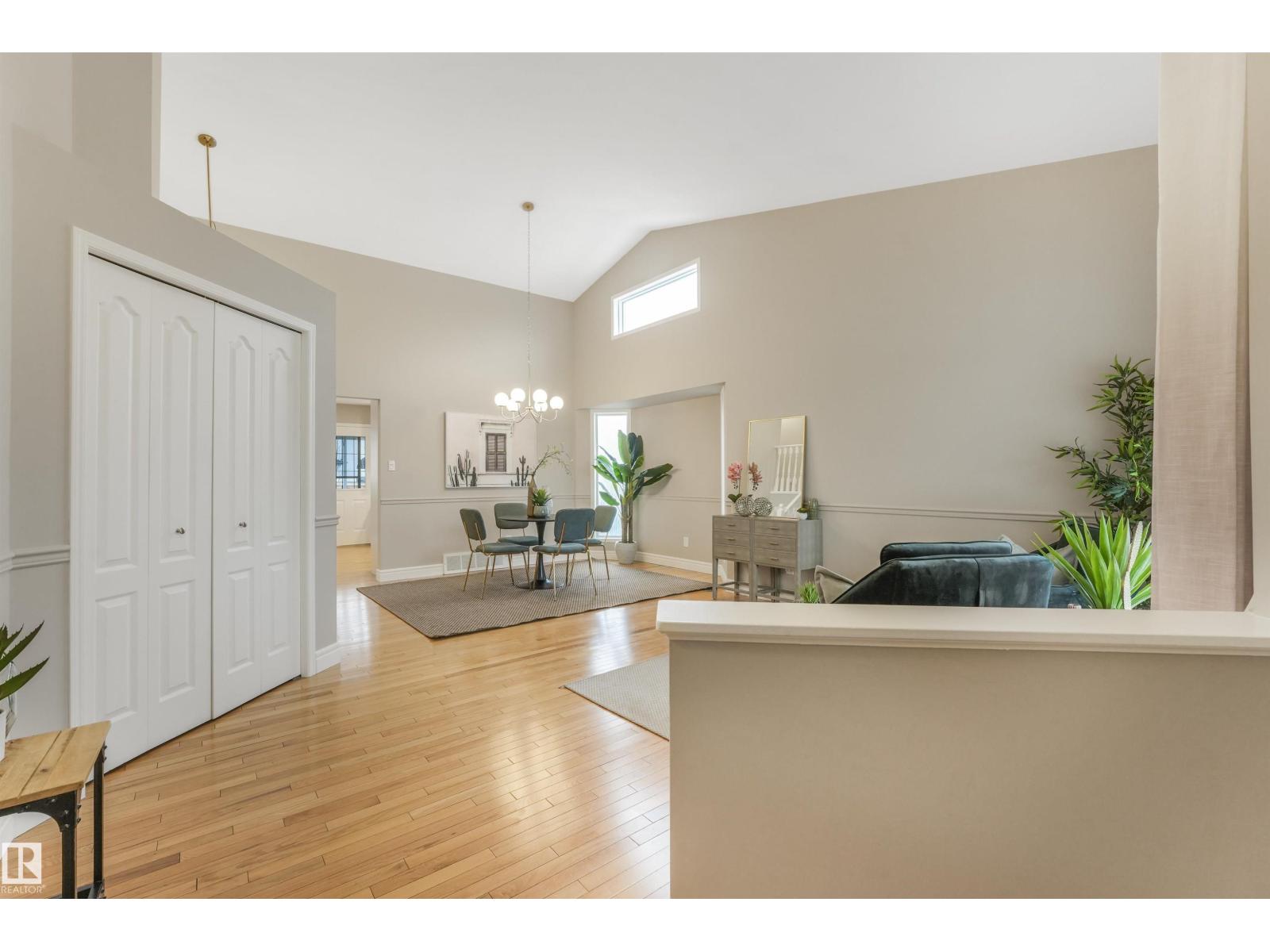 820 115a St Nw, Edmonton, Alberta  T6J 6T9 - Photo 5 - E4478818