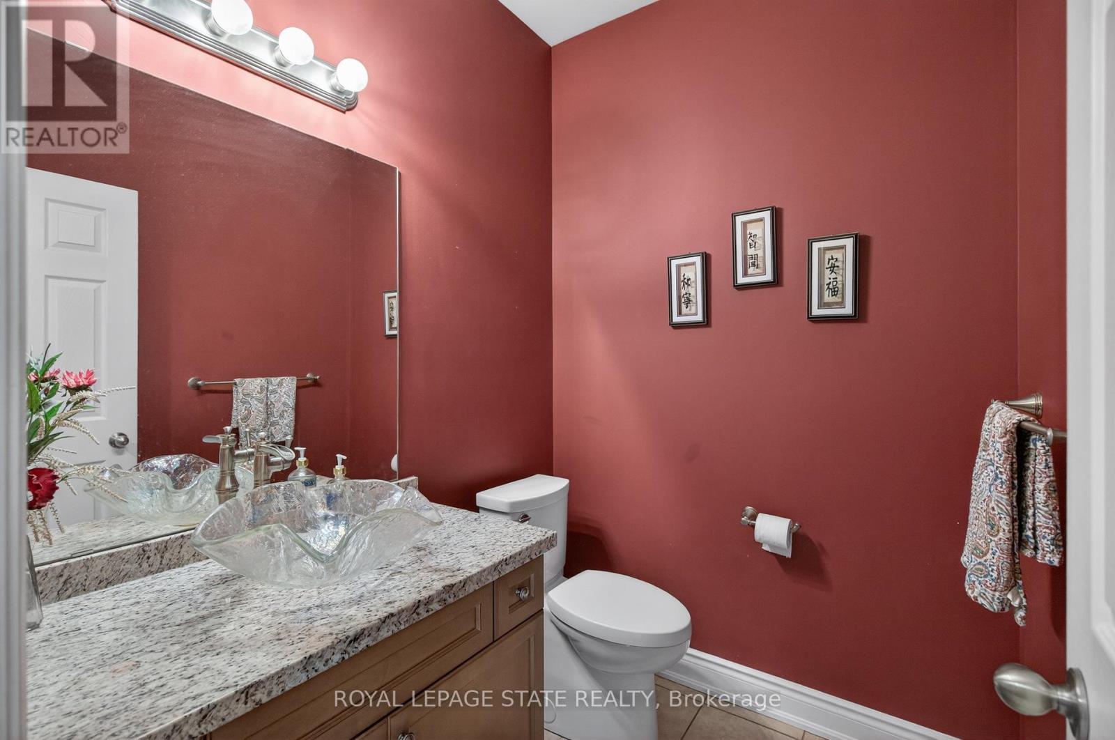 20 Gristmill Place, Hamilton, Ontario  L9G 5C9 - Photo 25 - X12915490