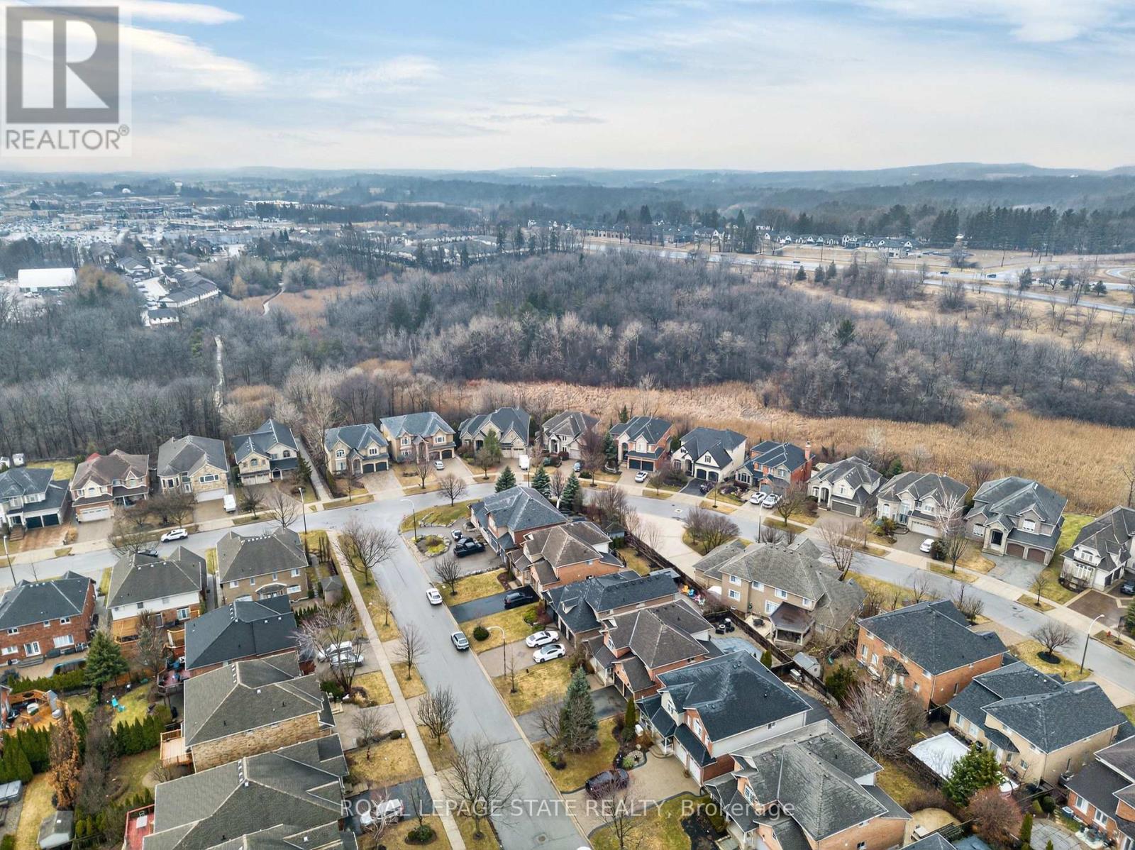 20 Gristmill Place, Hamilton, Ontario  L9G 5C9 - Photo 48 - X12915490